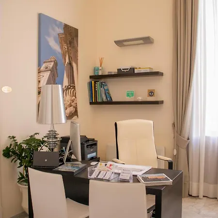 Apollo فندق مبيت وإفطار 4*