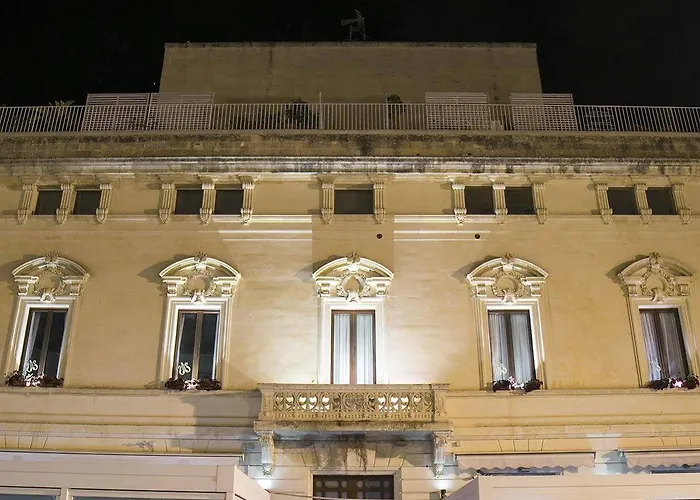 Apollo فندق مبيت وإفطار 4*