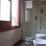 Apollo Bed & Breakfast 4*