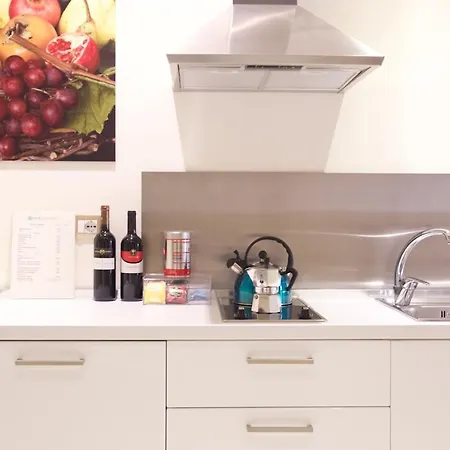 阿波罗套房酒店 住宿加早餐酒店