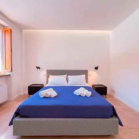 Bed & Breakfast Apollo 4*
