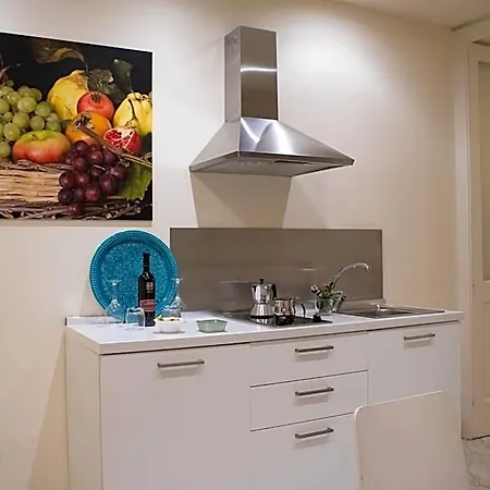 Bed & Breakfast Apollo 4*
