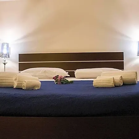 Bed & Breakfast Apollo 4*